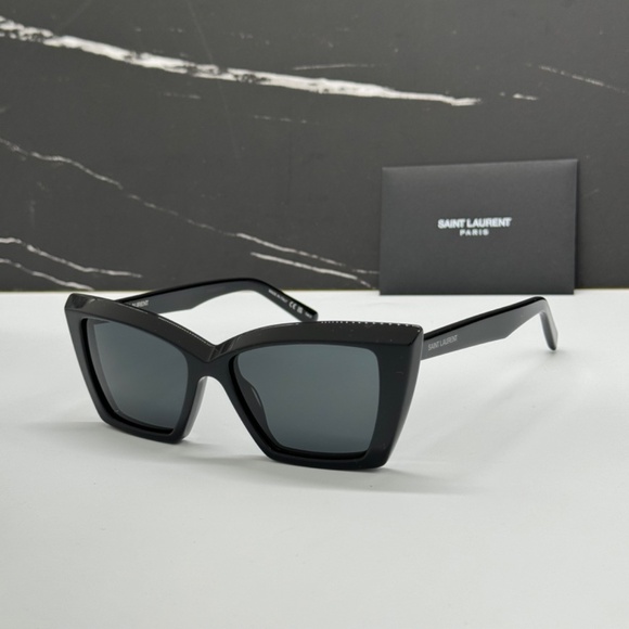 NEW SL 657 001 SAINT LAURENT BLACK SL657 001 WOMEN SUNGLASSES SAINT LAURENT - Picture 1 of 10